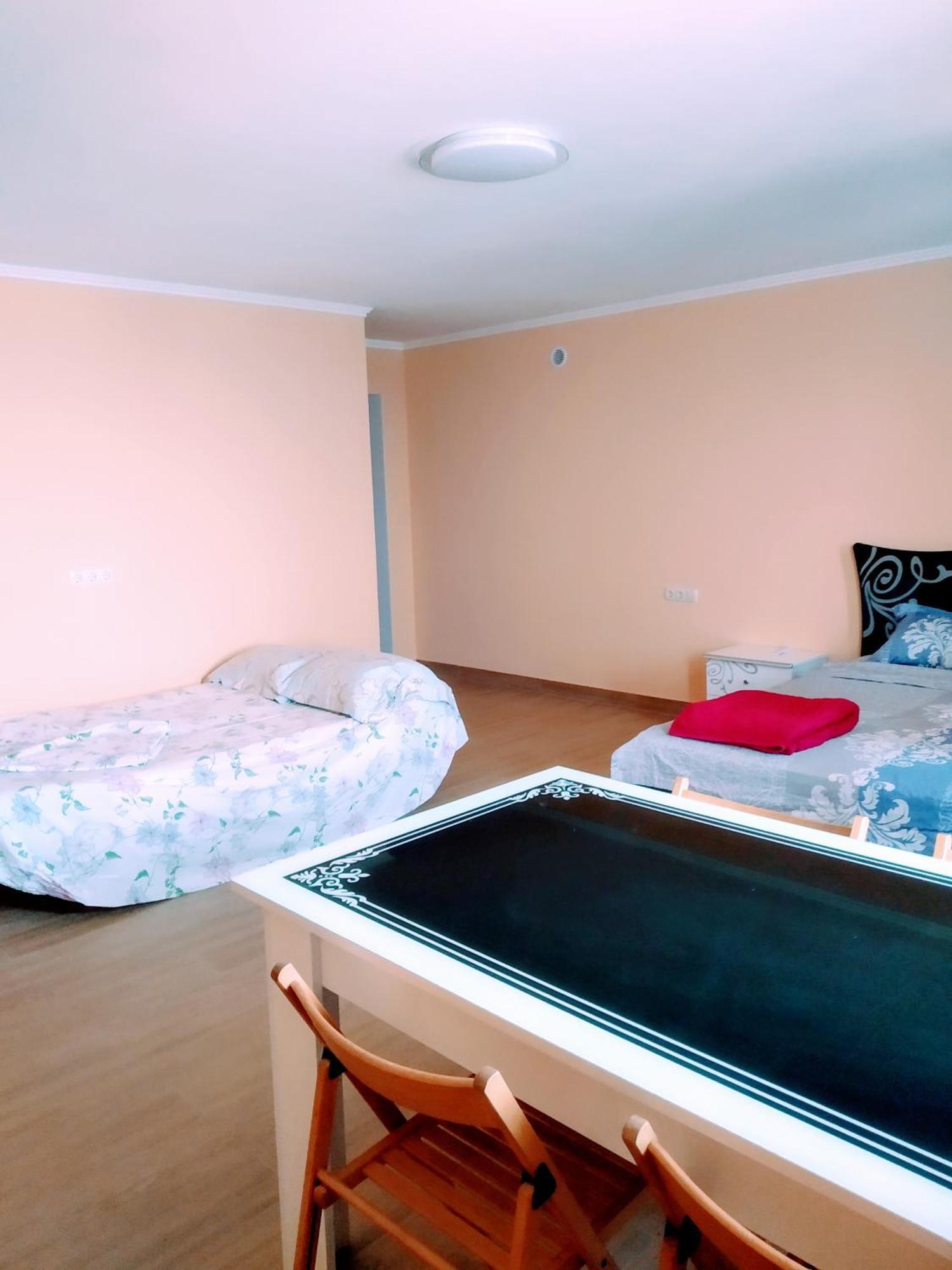 Аппартаменты Студия Первая Линия У Моря В Совиньоне Odesa Habitación foto